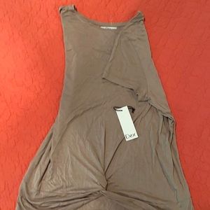 Front tie knot tee by Dex